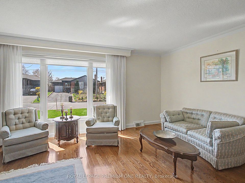 7th image of 76 Tavistock Rd