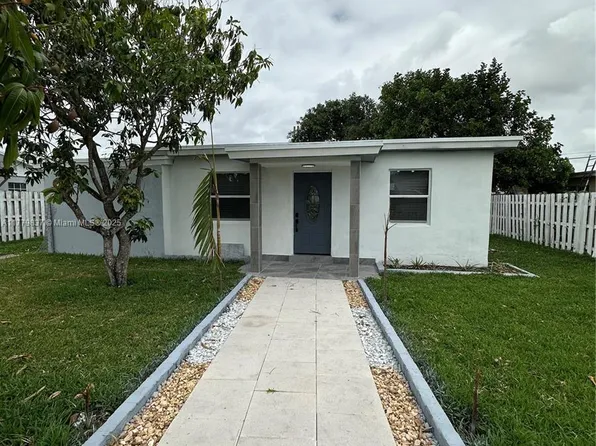 6335 Wiley St, Hollywood, FL 33023