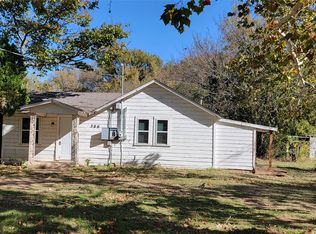506 N Main St, Aubrey, TX 76227