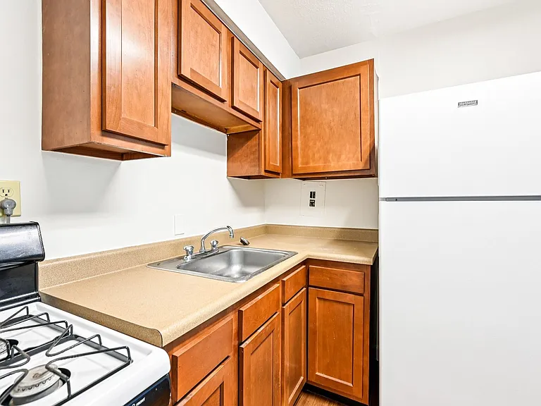 LongView Apartments — Photo 97