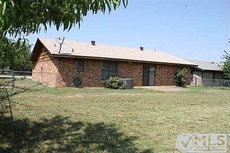 5th image of 118 Pecos St