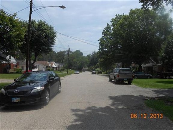3rd image of 299 Forestwood Dr