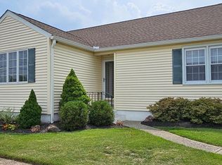 251 Steward St, Hamilton, NJ 08610