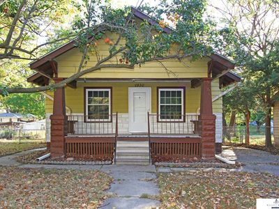 1930 S 52nd St, Lincoln, NE, 68506