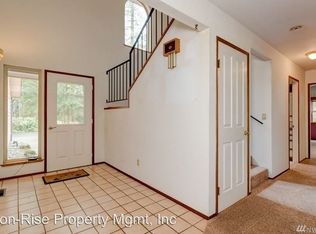 8678 Giles Rd, Blaine, WA 98230