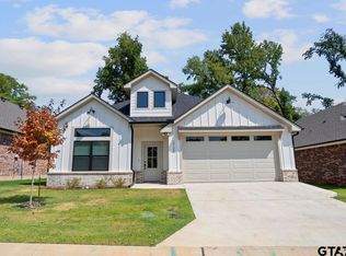 2732 Royal Village Way, Tyler, TX 75701