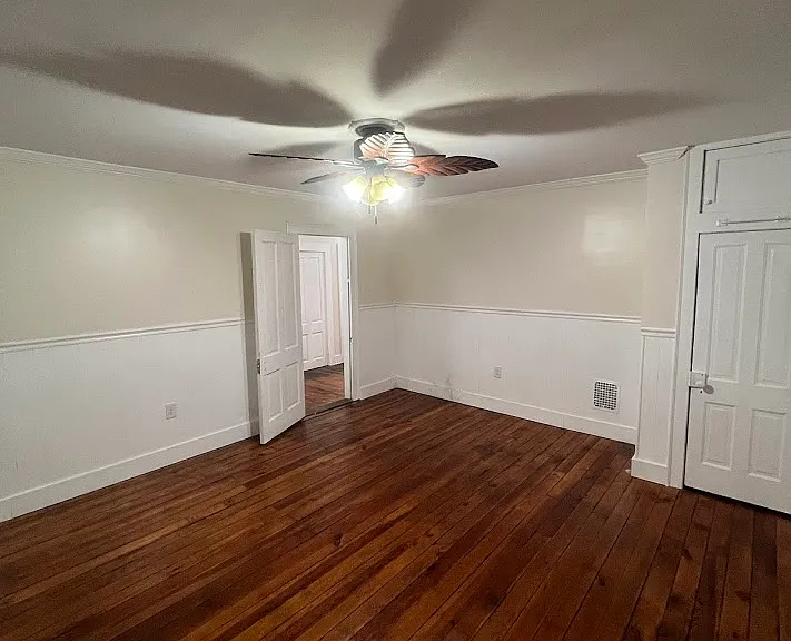 425 W Pine St — Photo 7