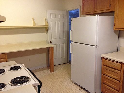 3rd image of 3401 D Regents Park Ln