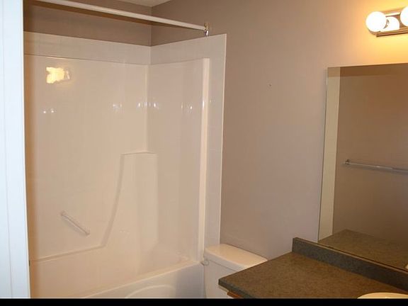 3rd image of 4310 33rd St
