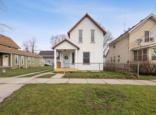 827 2nd St NW, Grand Rapids, MI 49504