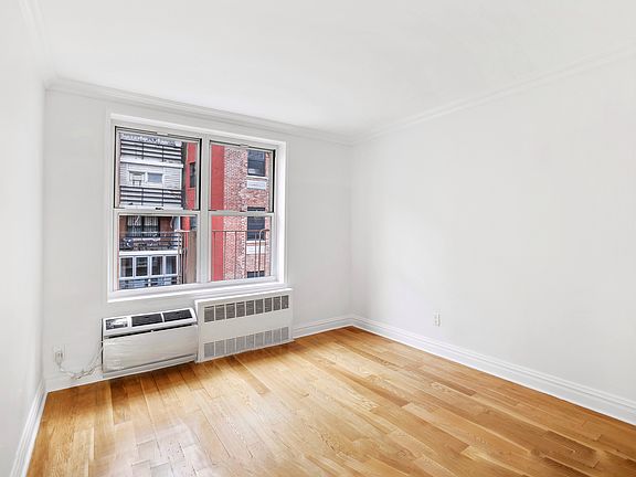 4th image of 401 W 56th St APT 6P