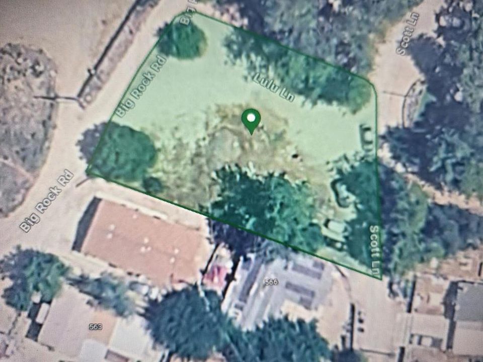 1st image of 560 Scott Ln