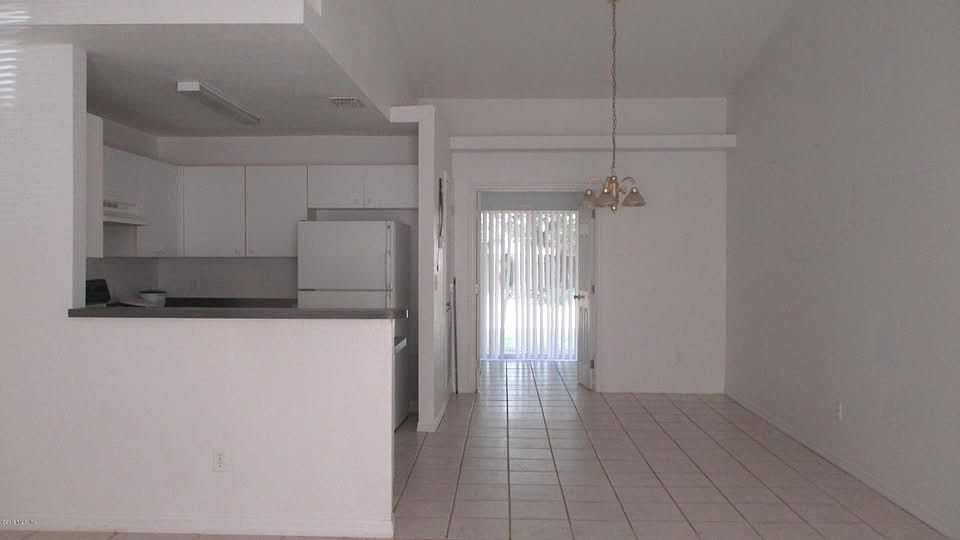 1st image of 9515 SW 31st Ct #1