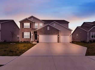 151 Kirkhope Dr, Pickerington, OH