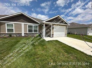 3906 NW 93rd St, Kansas City, MO 64154