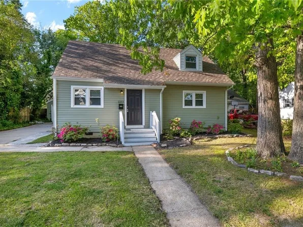 1333 Boxwood Cir, Norfolk, VA 23518