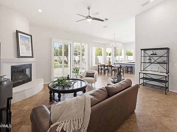 2nd image of 4809 E PEAK VIEW Road