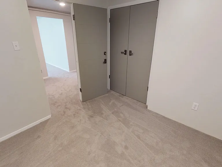 409 S 11th Ave #B — Photo 8