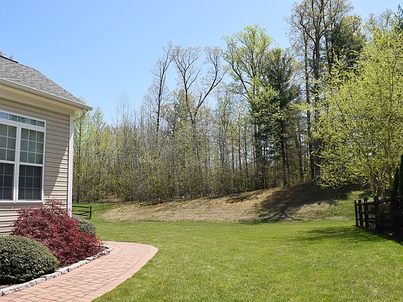 2nd image of 3709 Osborne Dr