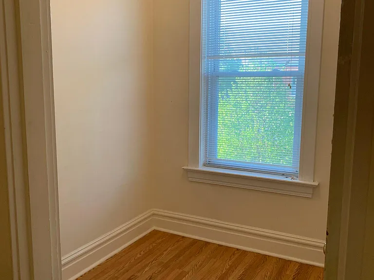 Front office / flex space