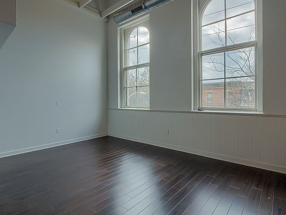 5th image of 1839 Green St APT 309