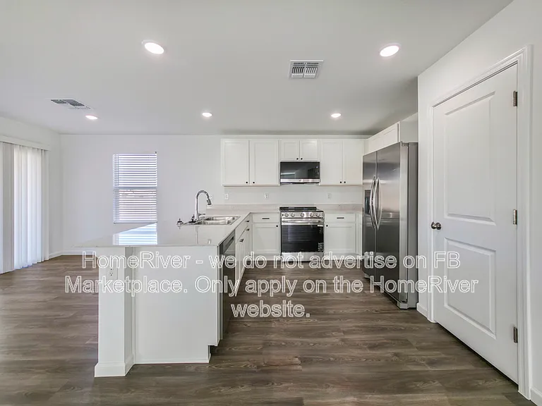 1800 Yance Dr — Photo 10