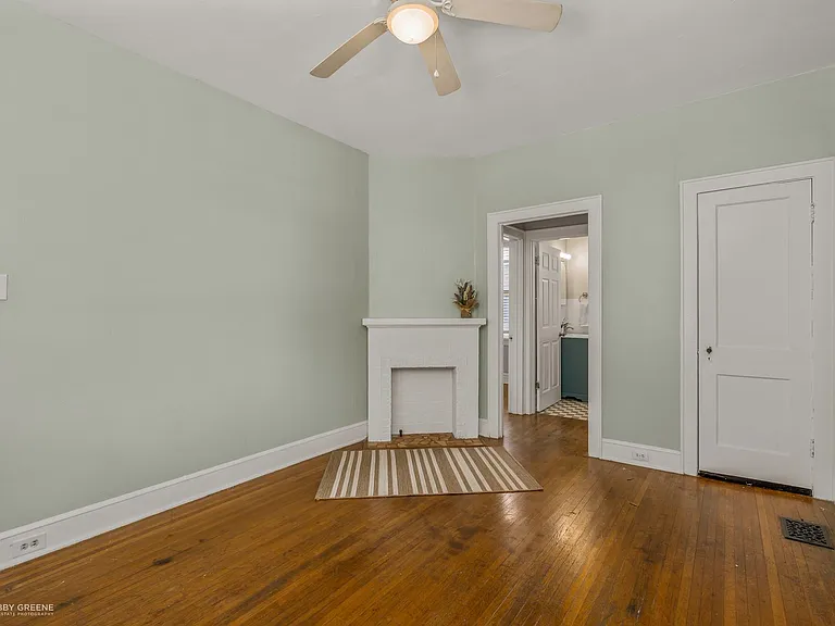 3307 Creswell Ave — Photo 5