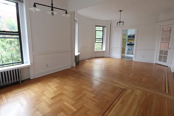 Rented by Douglas Elliman | media 21