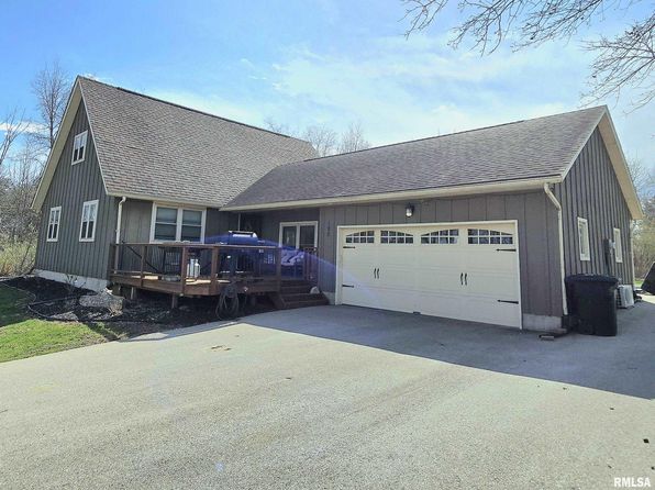 192 Brentwood Cir, Dahinda, IL 61428