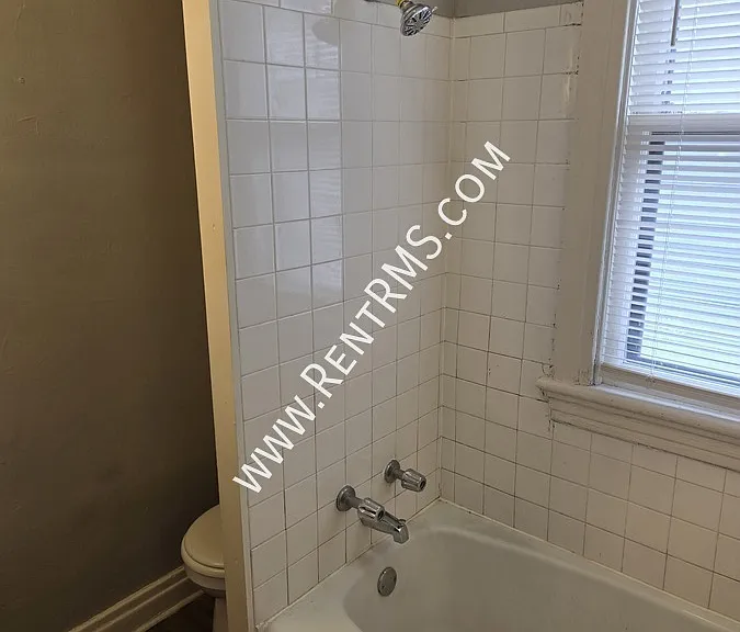 916 SW Munson Ave #4 — Photo 11