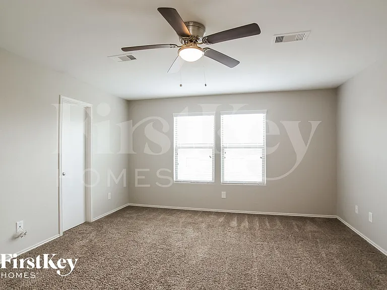 16406 Peyton Stone Cir — Photo 8