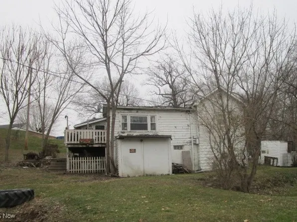 47 N Linden Ave, Zanesville, OH 43701