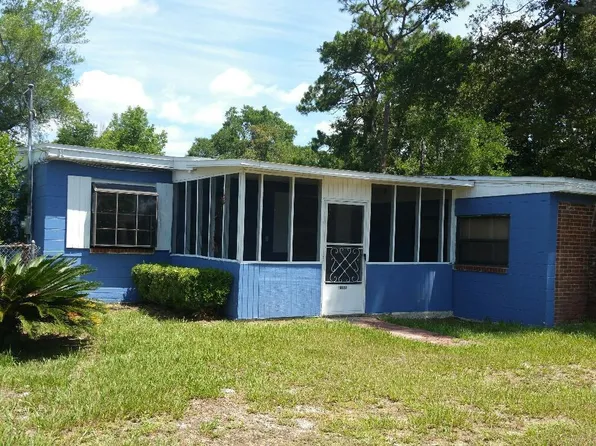 10532 S Briarcliff Rd, Jacksonville, FL 32218