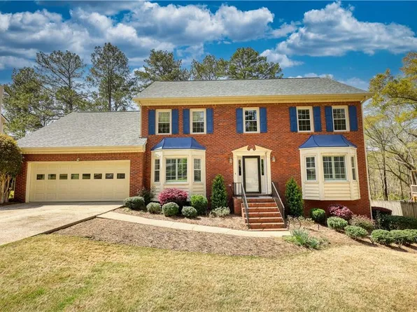 4814 Riveredge Cv, Snellville, GA 30039