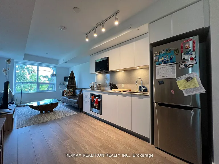 8 Cedarland Dr E #622 — Photo 4