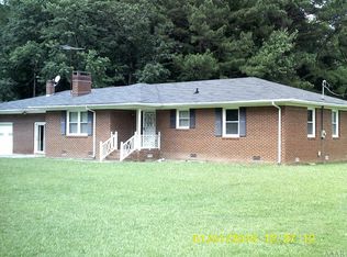 1935 Indian Woods Rd, Windsor, NC 27983