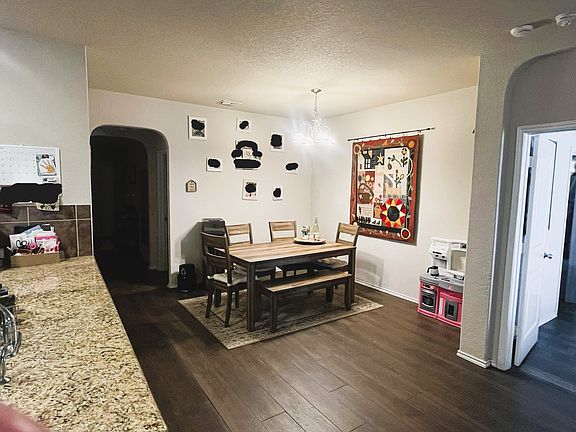 4th image of 188 Jolie Cir