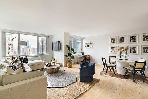 1st image of 322 W 57th St Unit 46-P