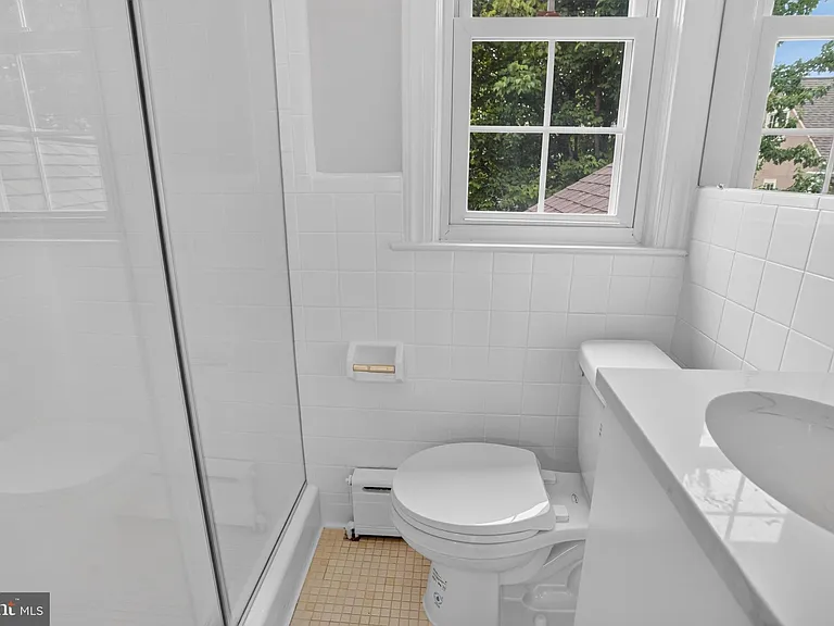 4705 Hunt Ave — Photo 19