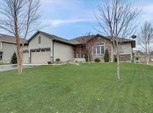 23545 127th Ave, Rogers, MN 55374