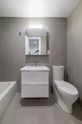 Rented by REAL New York | media 6