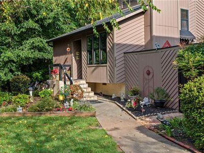 2015 Stonewood Dr, Winston Salem, NC, 27103