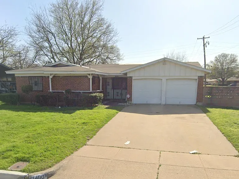 1400 Milmo Dr — Photo 13