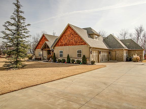 2nd image of 5198 E Hickory Meadow Dr