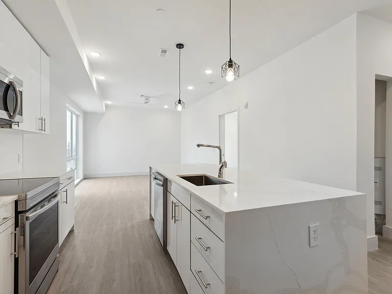 1221 E Fletcher St #211A — Photo 8
