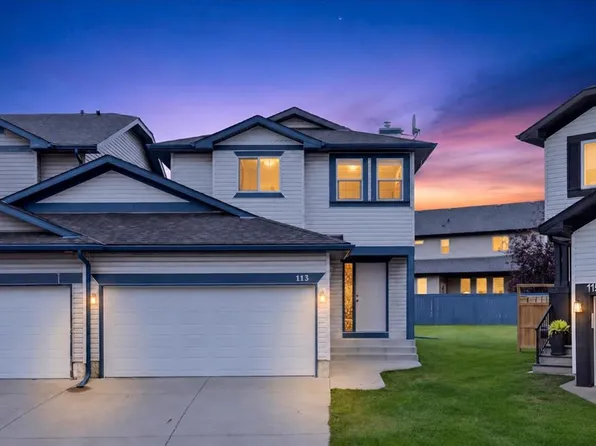 113 E Canoe Sq SW, Airdrie, AB T4B 2N7