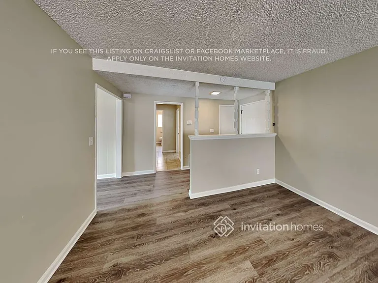 1406 E Elsmere Dr — Photo 4