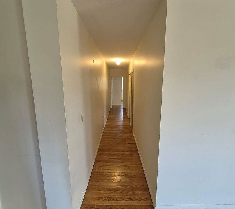 1st image of 41 Coach Rd #24