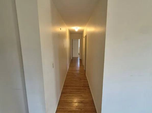 School House Apartments, 41 Coach Rd #24, Chester, VT 05143