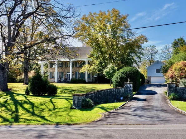 1894 Washington St E, Lewisburg, WV 24901